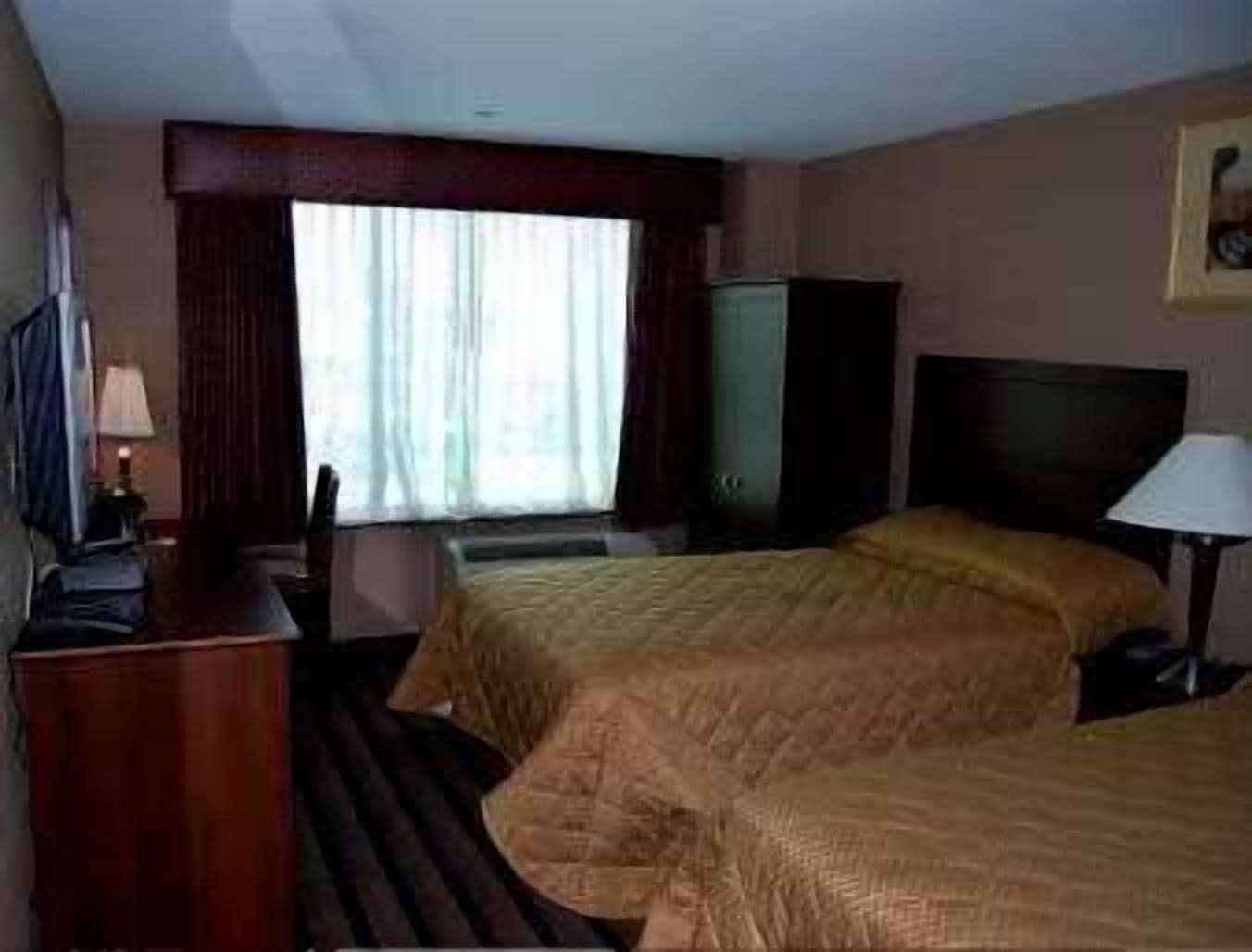Days Inn Bronx New York Room photo
